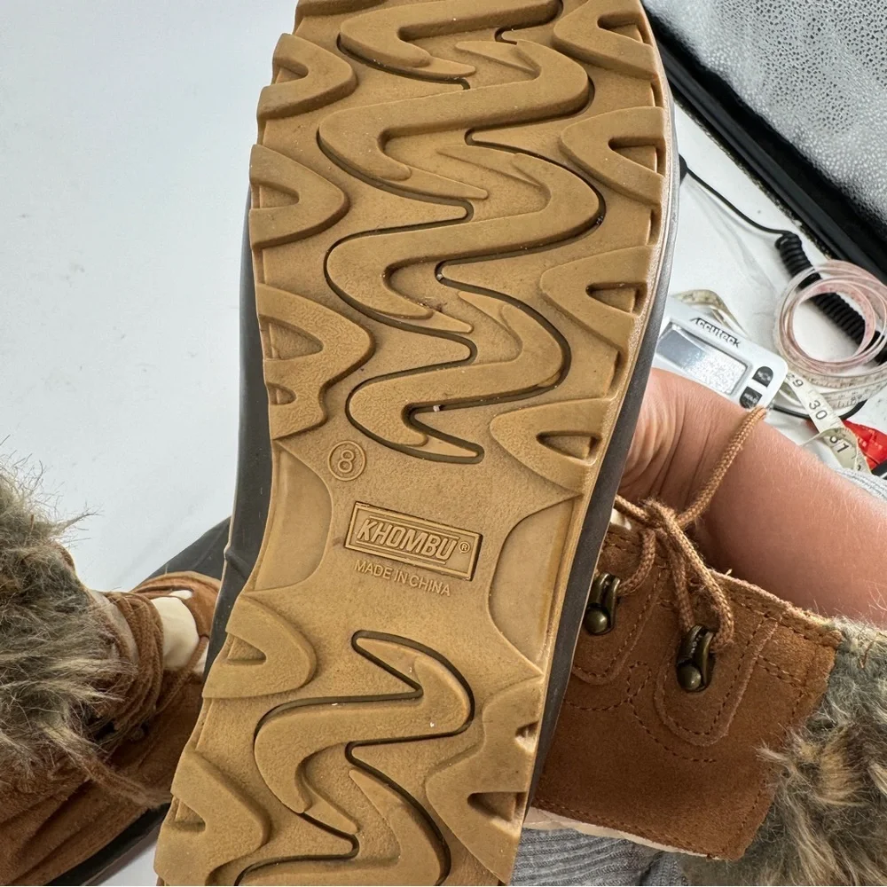 Khombu faux fur winter boots